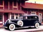 Marmon Sixteen 4-Door Sedan 1932 года